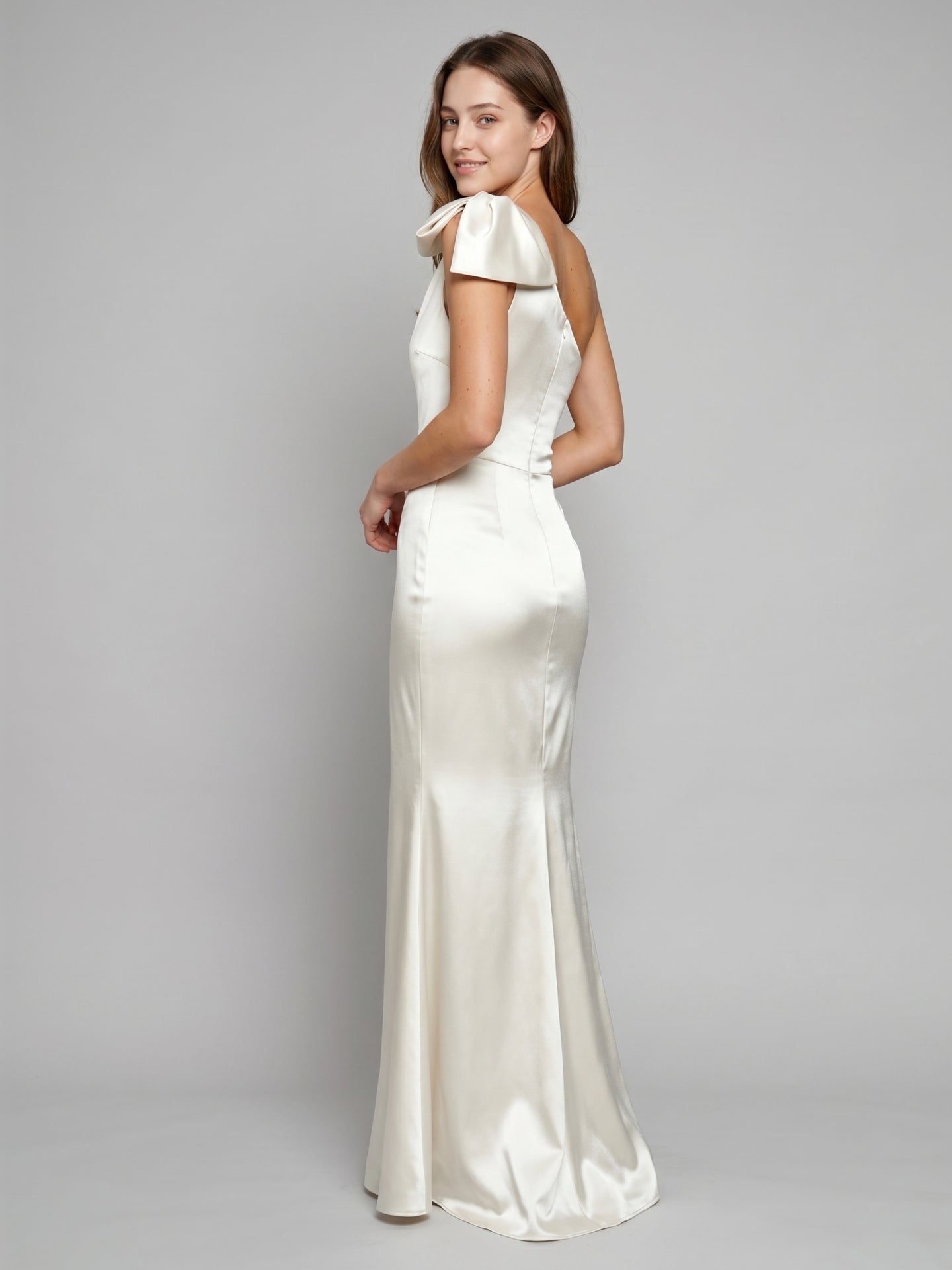 Ivory Satin Trumpet One Shoulder Back Zip Floor-Length Bridesmaid Dress with Bow Detail - Curvevia