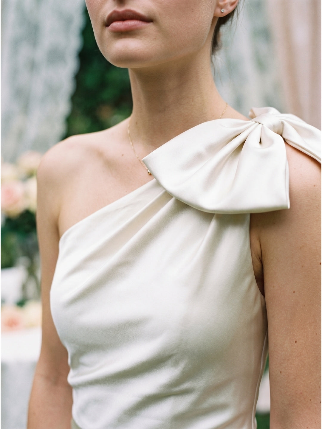 Ivory Satin Trumpet One Shoulder Back Zip Floor-Length Bridesmaid Dress with Bow Detail - Curvevia