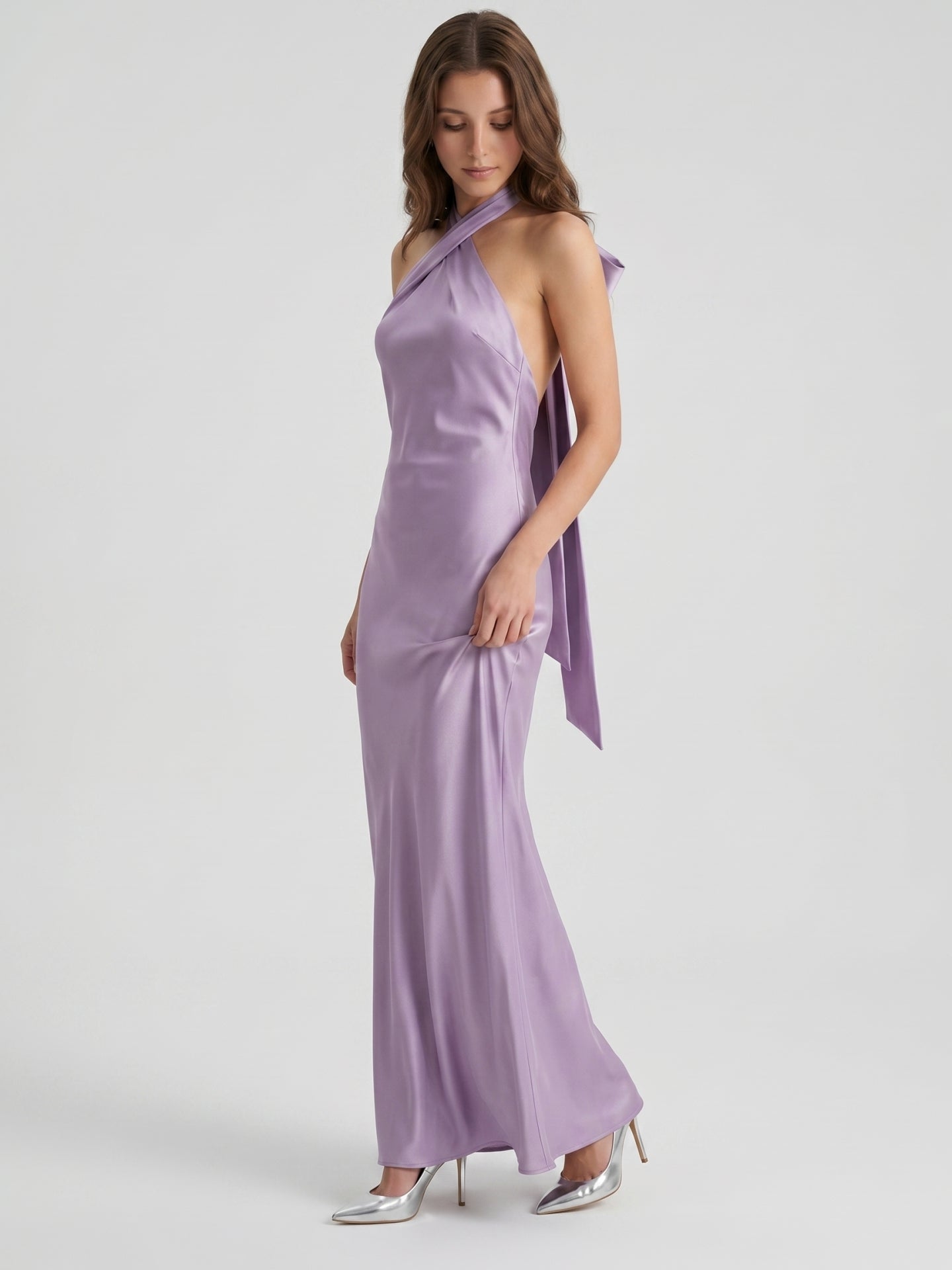 Lavender Column Halter Backless Floor-Length Bridesmaid Dress with Bow - Curvevia