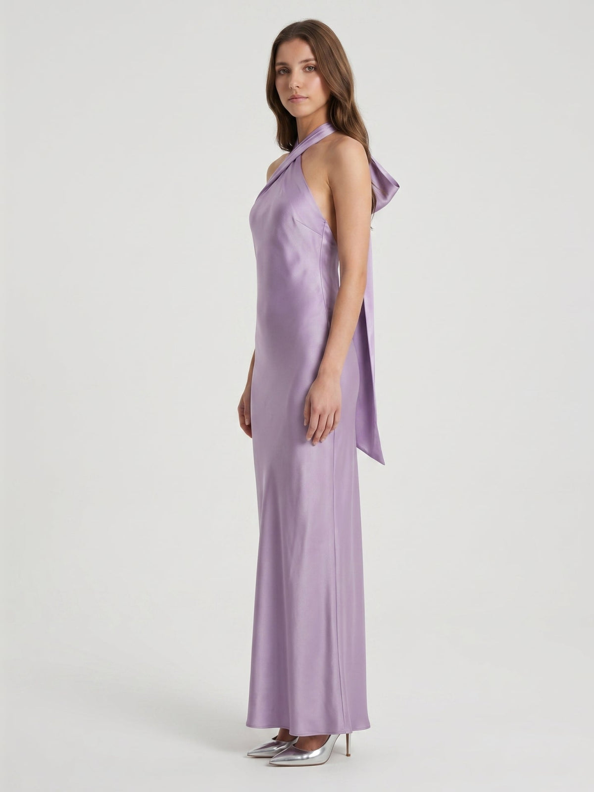 Lavender Column Halter Backless Floor-Length Bridesmaid Dress with Bow - Curvevia