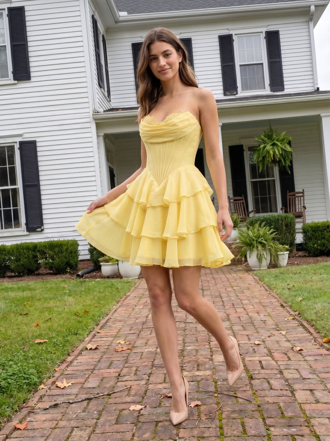 Lemon Chiffon A-Line Sweetheart Back Zip Mini Homecoming Dress with Pleats - Curvevia