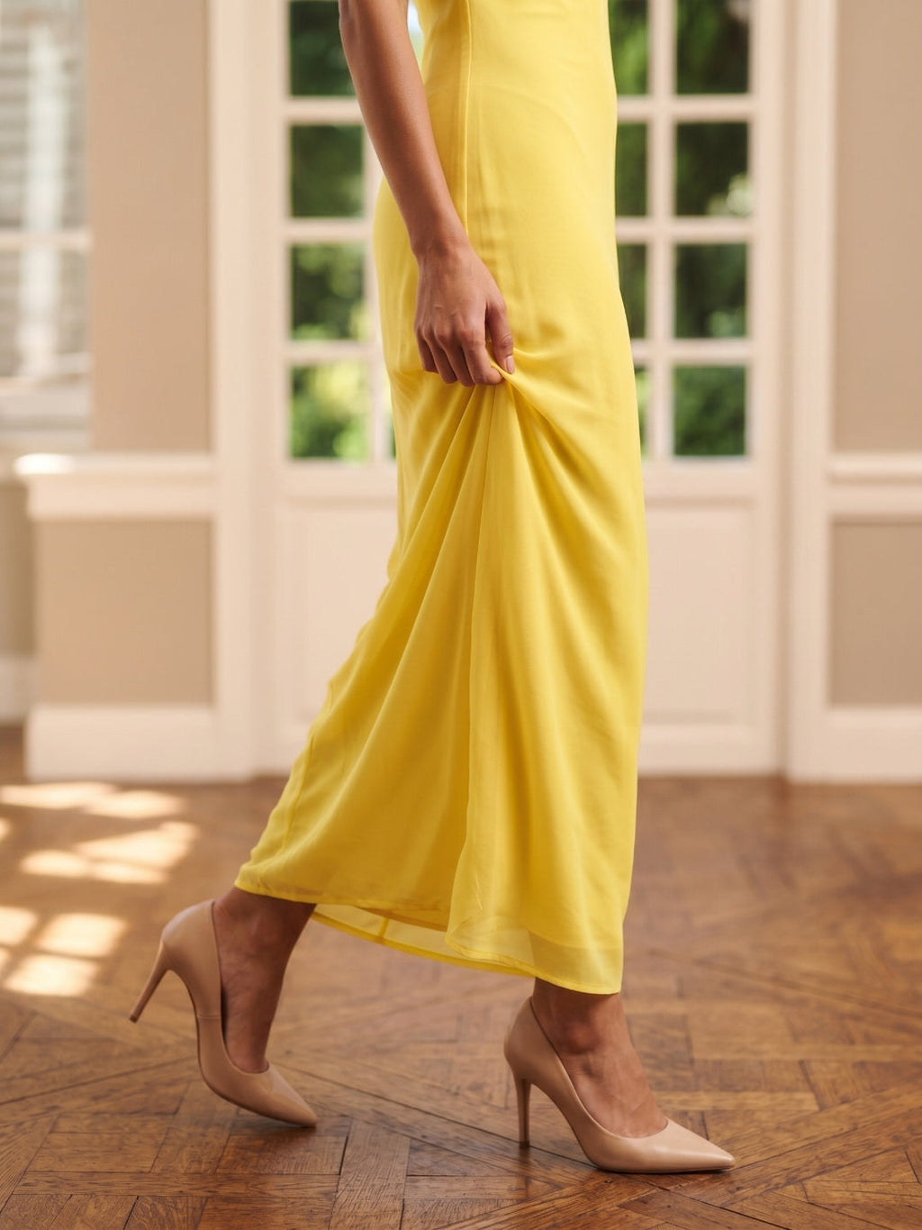 Lemon Chiffon Column Off-the-Shoulder Keyhole Back Ankle-Length Bridesmaid Dress with Pleats - Curvevia