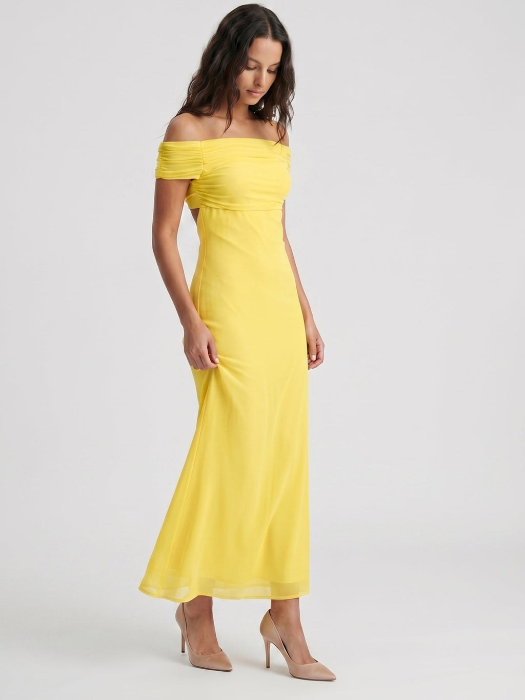 Lemon Chiffon Column Off-the-Shoulder Keyhole Back Ankle-Length Bridesmaid Dress with Pleats - Curvevia