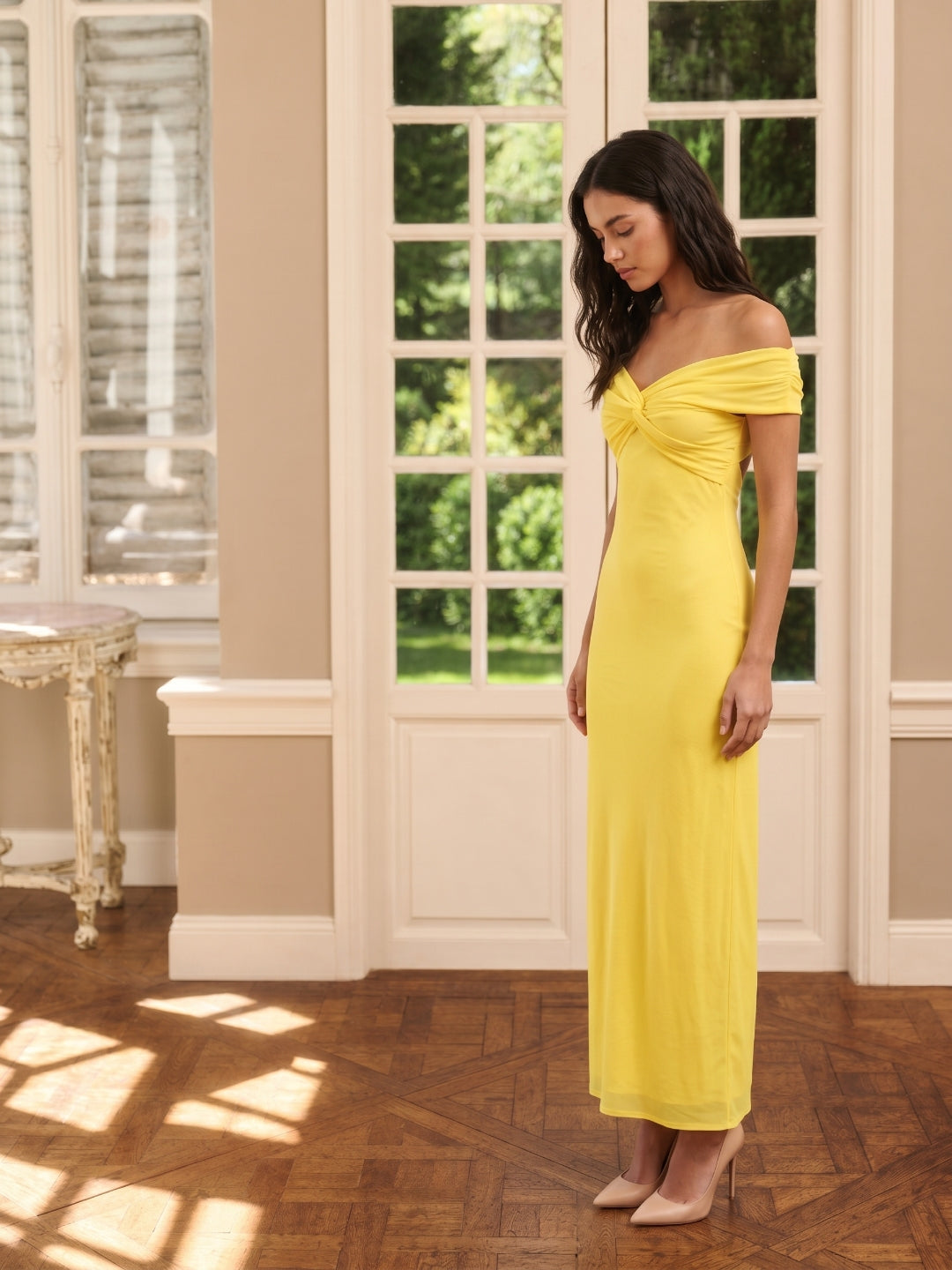 Lemon Chiffon Column Off-the-Shoulder Keyhole Back Ankle-Length Bridesmaid Dress with Pleats - Curvevia