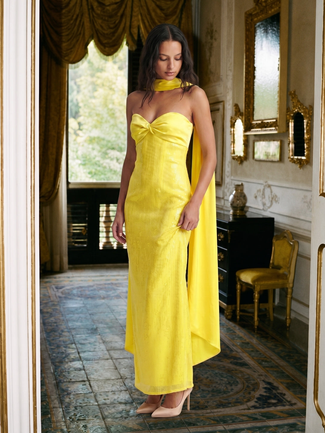 Lemon Satin Column Square Neck Backless Floor-Length Bridesmaid Dress - Curvevia