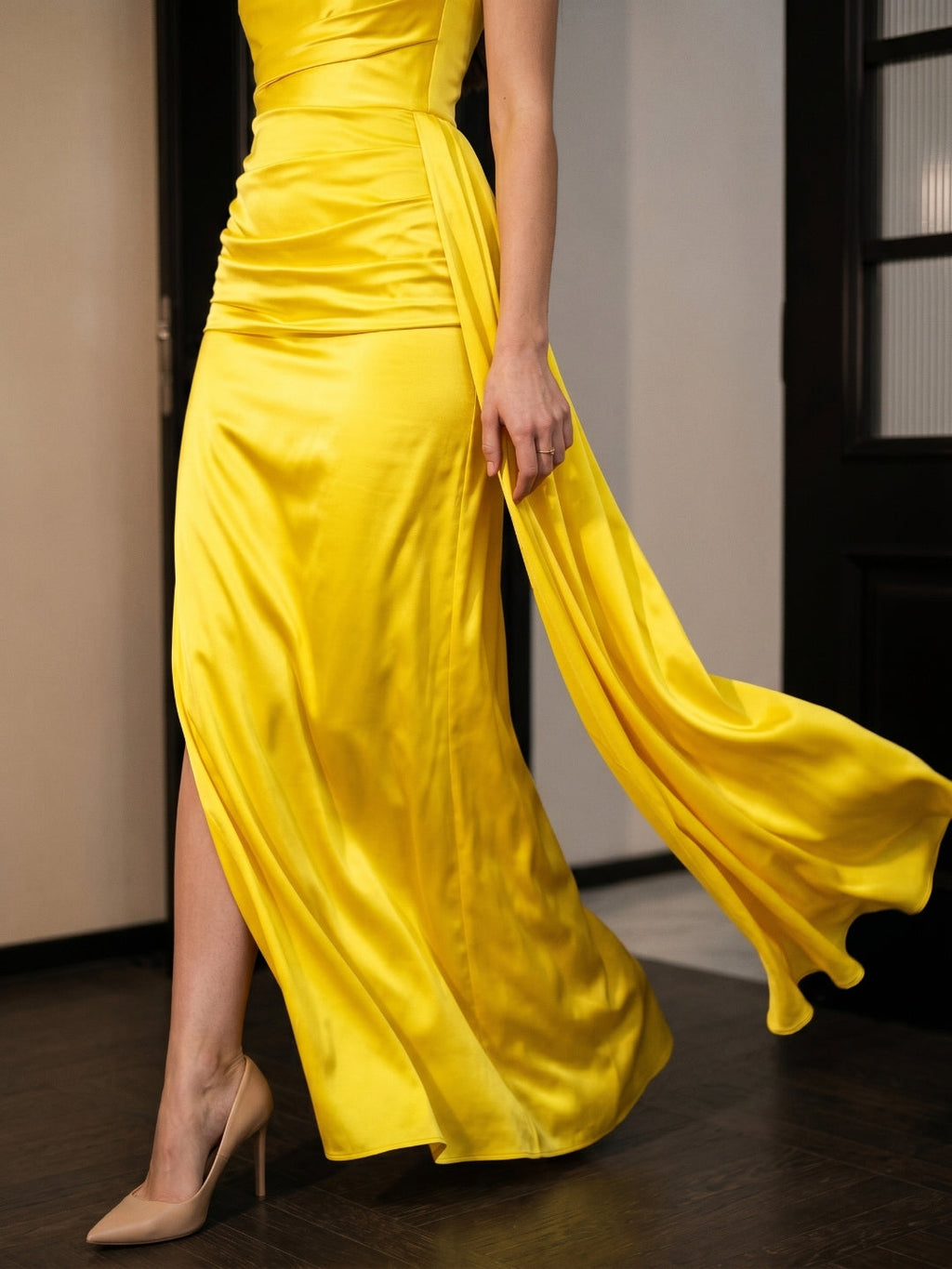Lemon Satin Trumpet Straight Neck Backless Floor-Length Bridesmaid Dress with Pleats - Curvevia