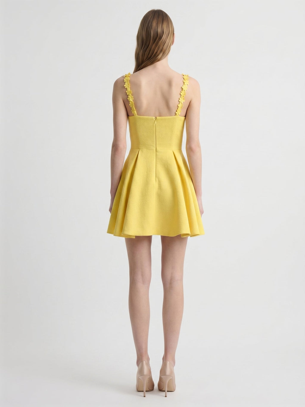 Lemon Stretch Knit A-Line V-Neck Backless Knee-Length Bridesmaid Dress with Pleats - Curvevia