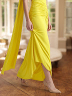 Lemon Stretch Knit Column Scoop Neck Floor-Length Bridesmaid Dress with Pleats - Curvevia