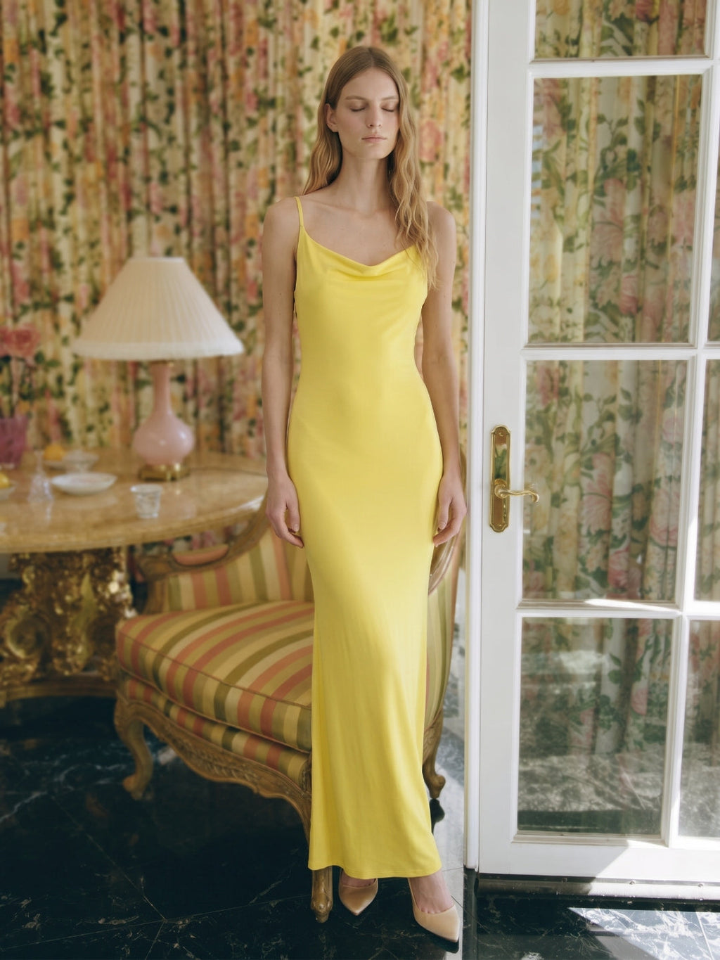 Lemon Stretch Knit Sheath V-Neck Backless Ankle-Length Bridesmaid Dress - Curvevia