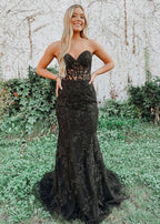 Mermaid Strapless Lace Evening Dress With Appliques - Curvevia