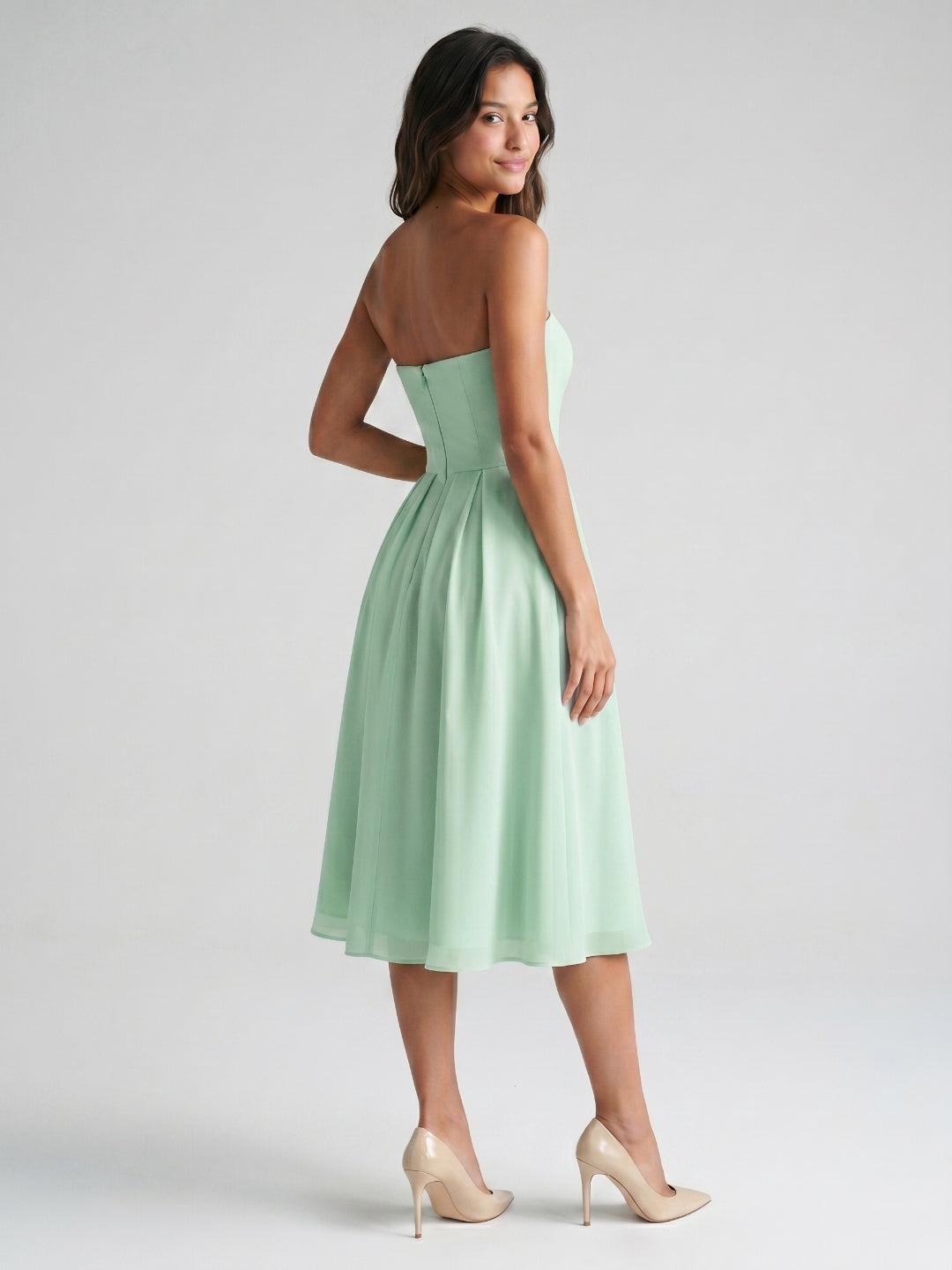 Mint Green Chiffon A-Line Straight Neck Backless Tea-Length Formal Dress with Pleating - Curvevia
