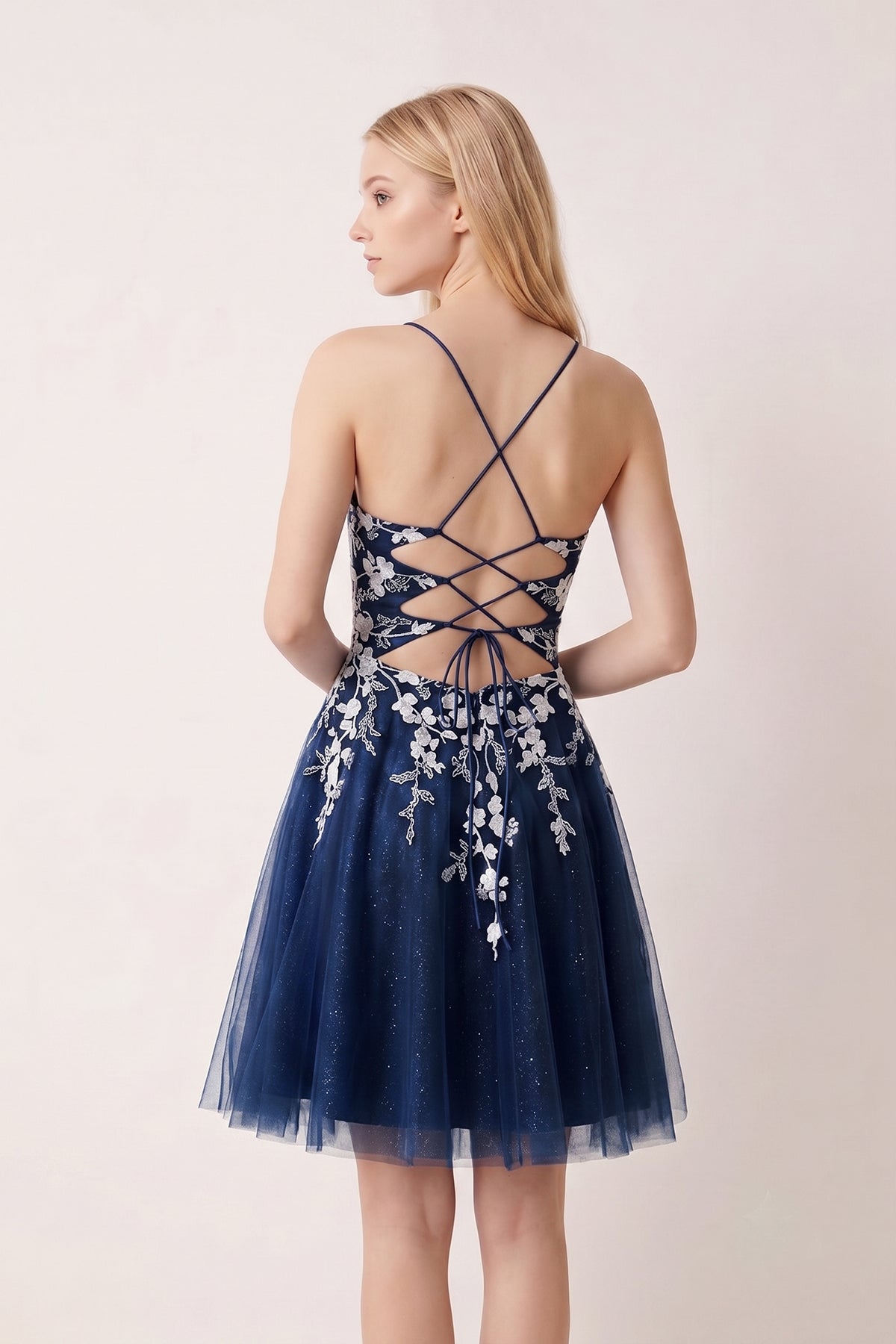 Aline Short Glitter Tulle Wedding Guest Dress with Appliques - Curvevia