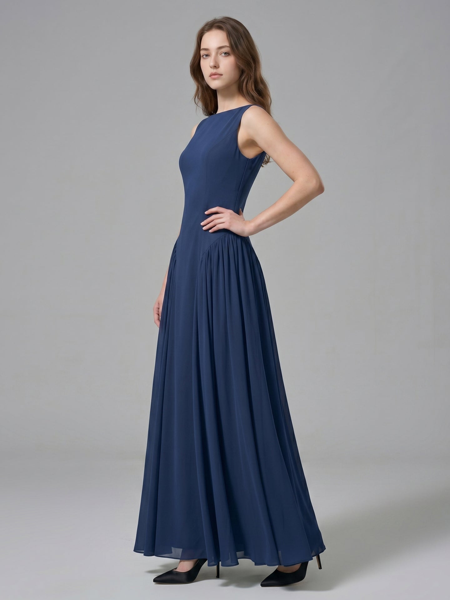 Navy Blue Chiffon A-Line Scoop Neck Floor-Length Bridesmaid Dress with Pleated Elements - Curvevia