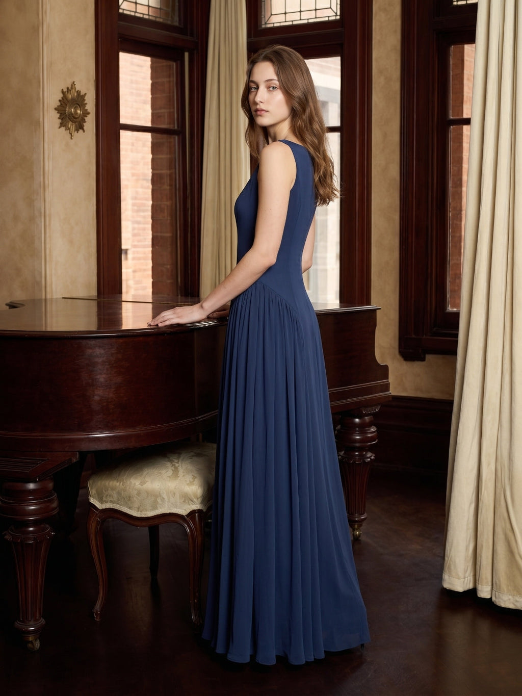 Navy Blue Chiffon A-Line Scoop Neck Floor-Length Bridesmaid Dress with Pleated Elements - Curvevia