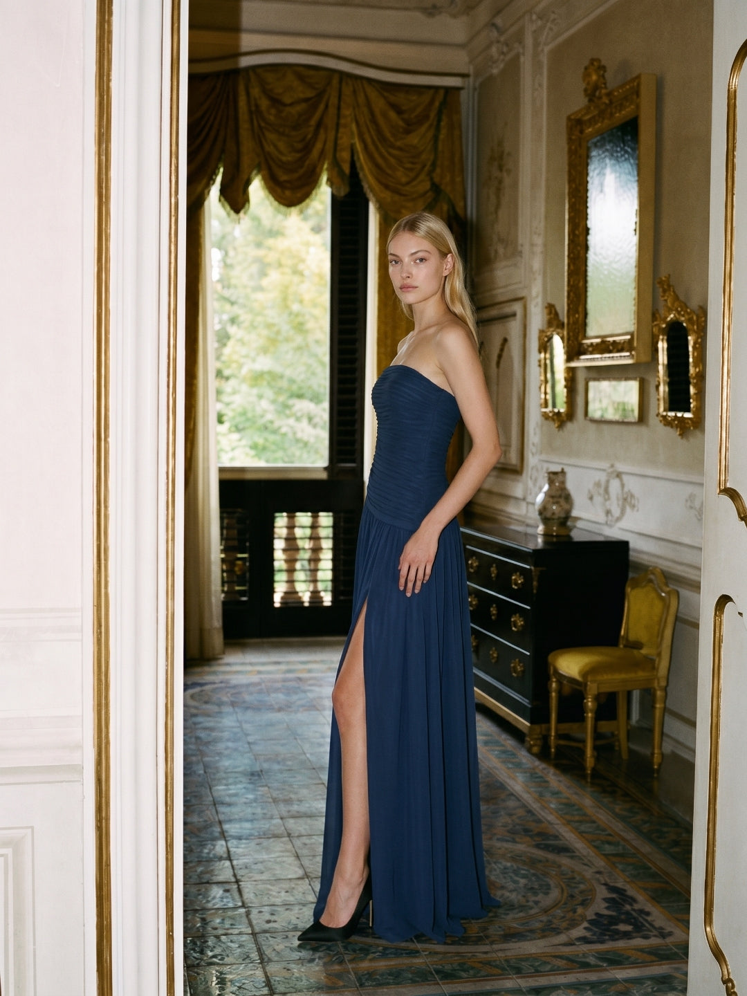 Navy Blue Chiffon A-Line Straight Neck Side Zip Floor-Length Bridesmaid Dress with Pleating - Curvevia