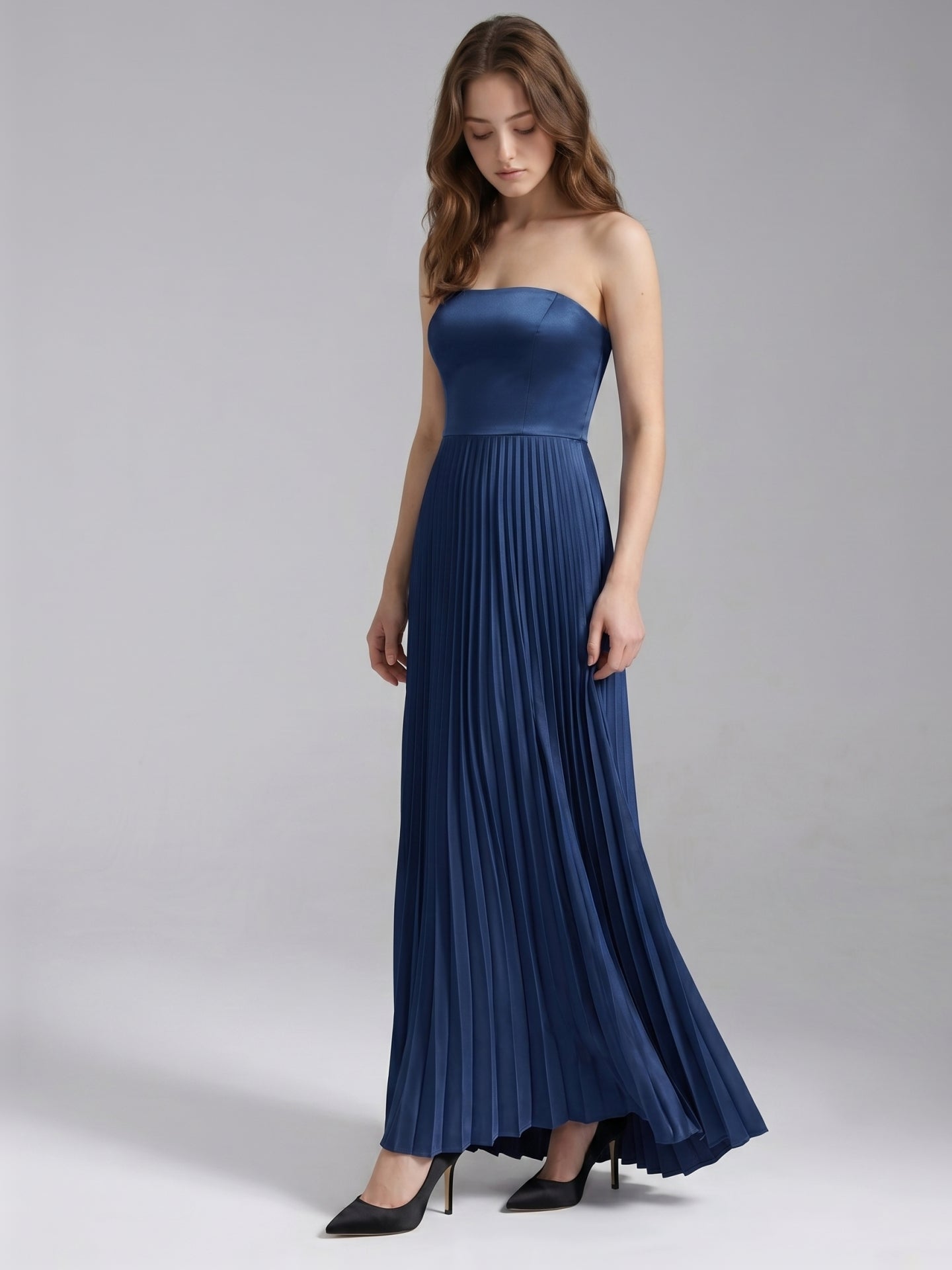 Navy Blue Satin A-Line Straight Neck Back Zip Floor-Length Bridesmaid Dress with Pleated Details - Curvevia