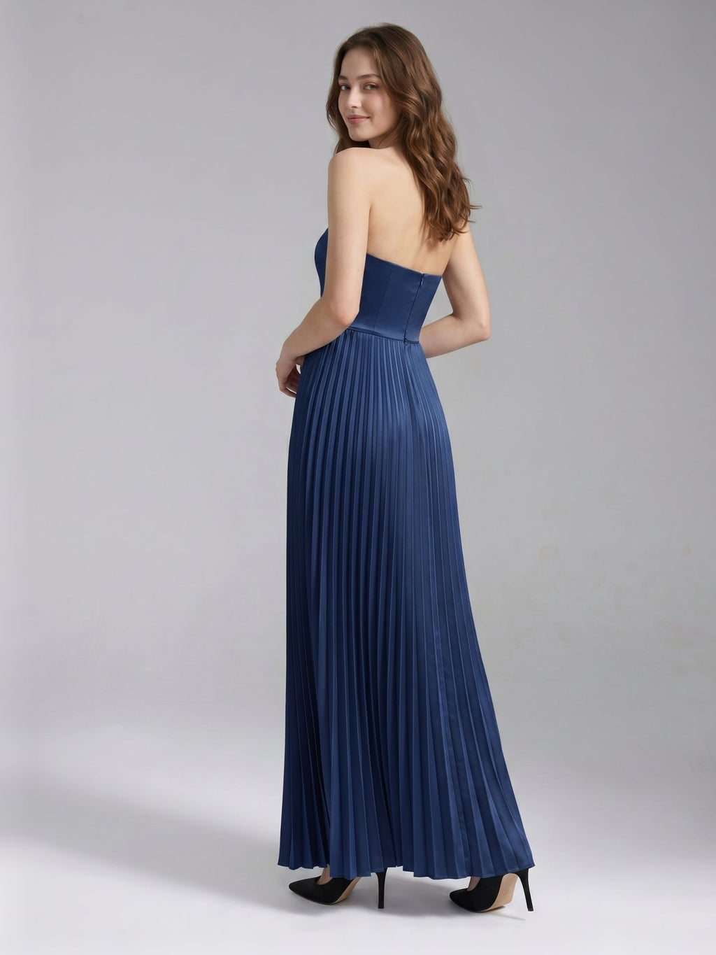 Navy Blue Satin A-Line Straight Neck Back Zip Floor-Length Bridesmaid Dress with Pleated Details - Curvevia