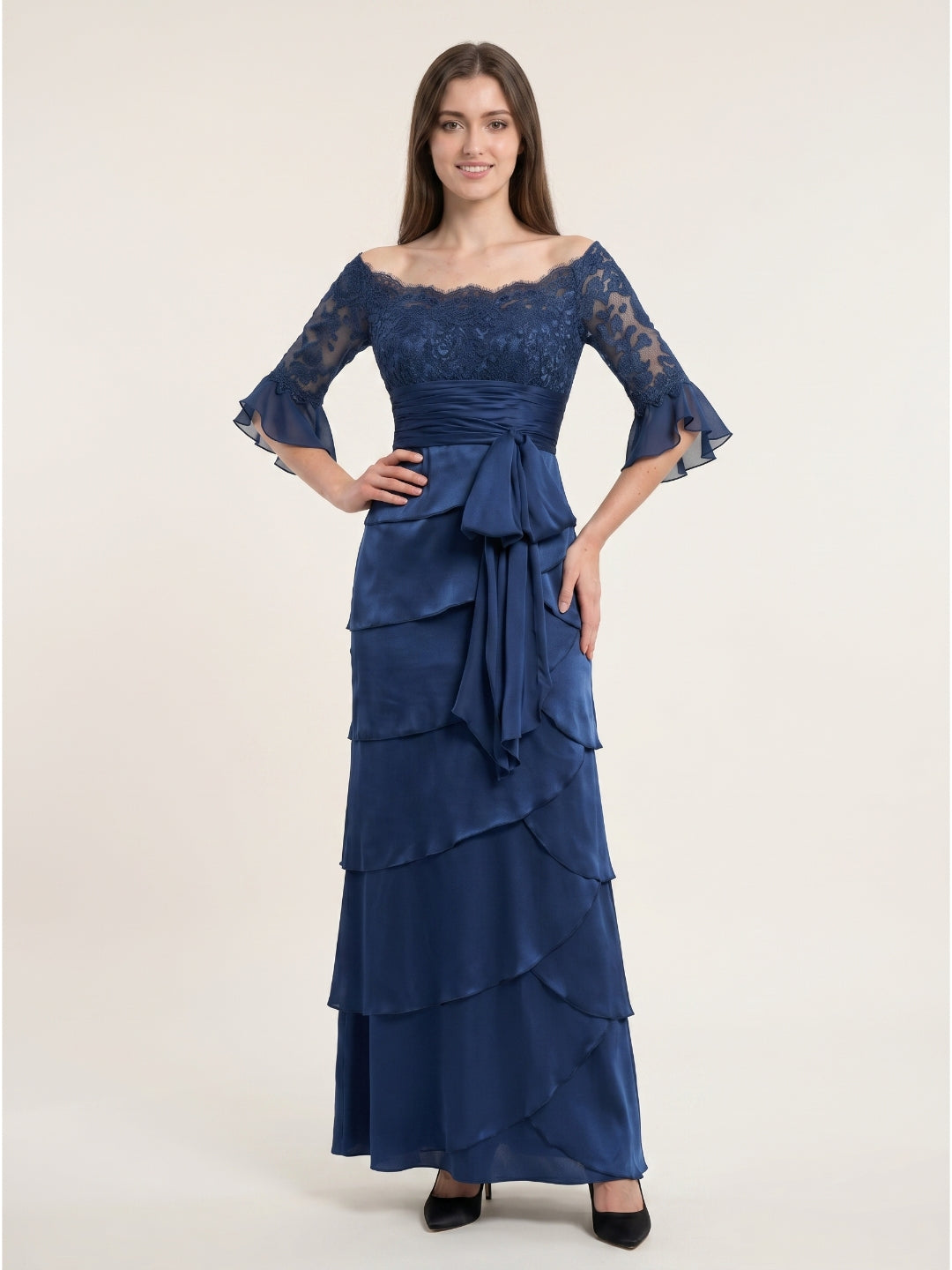 Navy Blue Satin column Scoop Neck Back Zip Floor-Length Mother of the Bride Dress with Bow - Curvevia