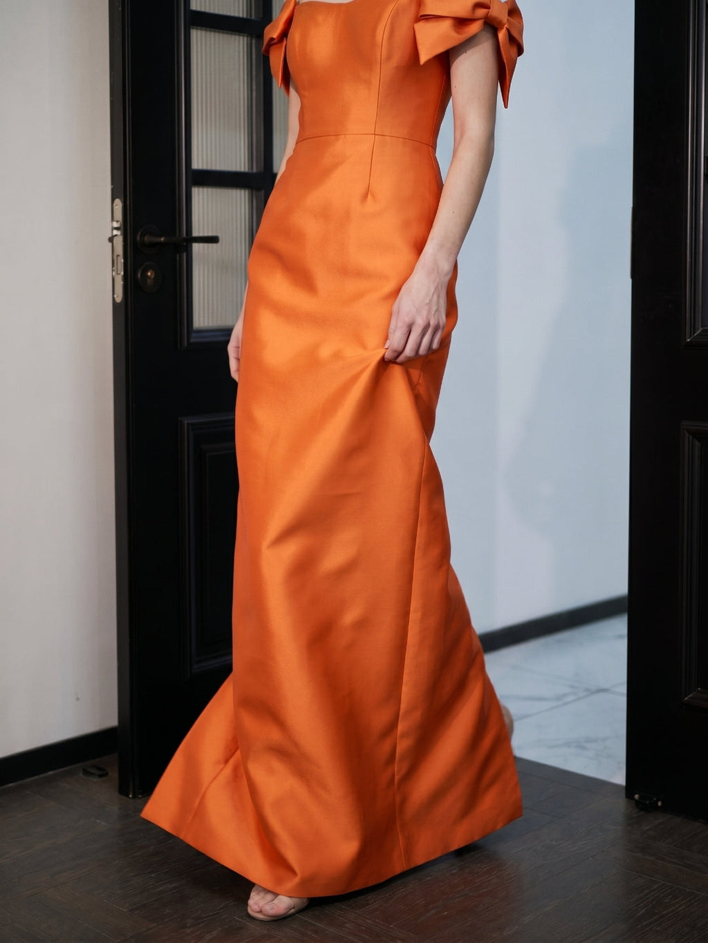 Orange Satin Sheath Straight Neck Back Zip Floor-Length Bridesmaid Dress with Bow - Curvevia
