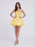 Daffodil Satin A-Line Sweetheart Neck Back Zip Short Dress with Pleated Hem Bow - Curvevia