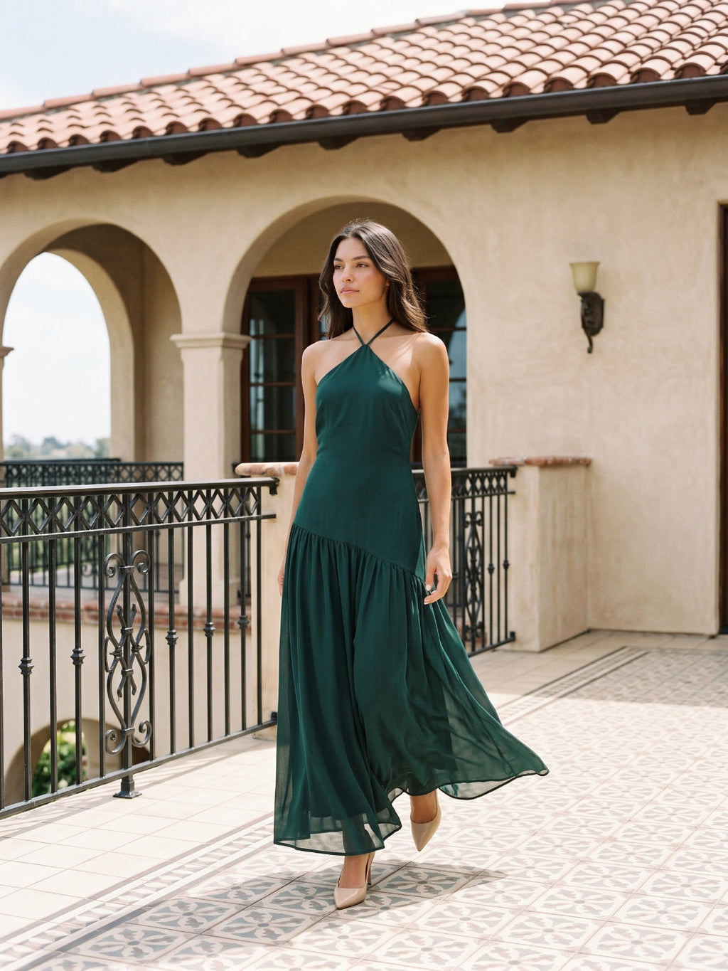 Peacock Chiffon Column Halter Neckline Backless Floor-Length Formal Dress with Pleating - Curvevia