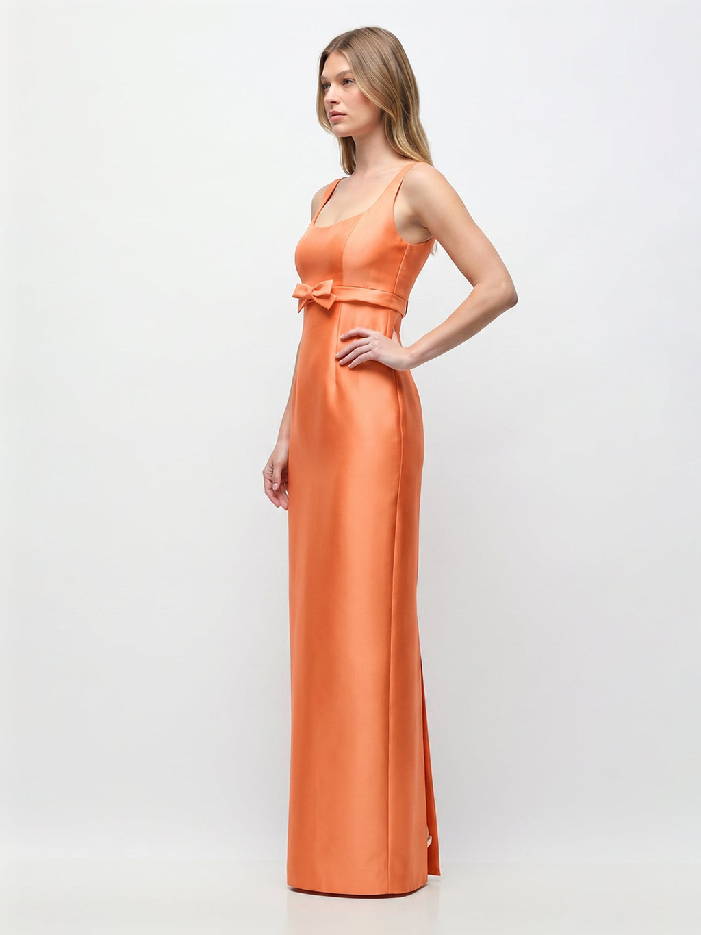 Refined Orange Satin Sheath Square Neck Backless Floor-Length Bridesmaid Dress with Bow - Curvevia
