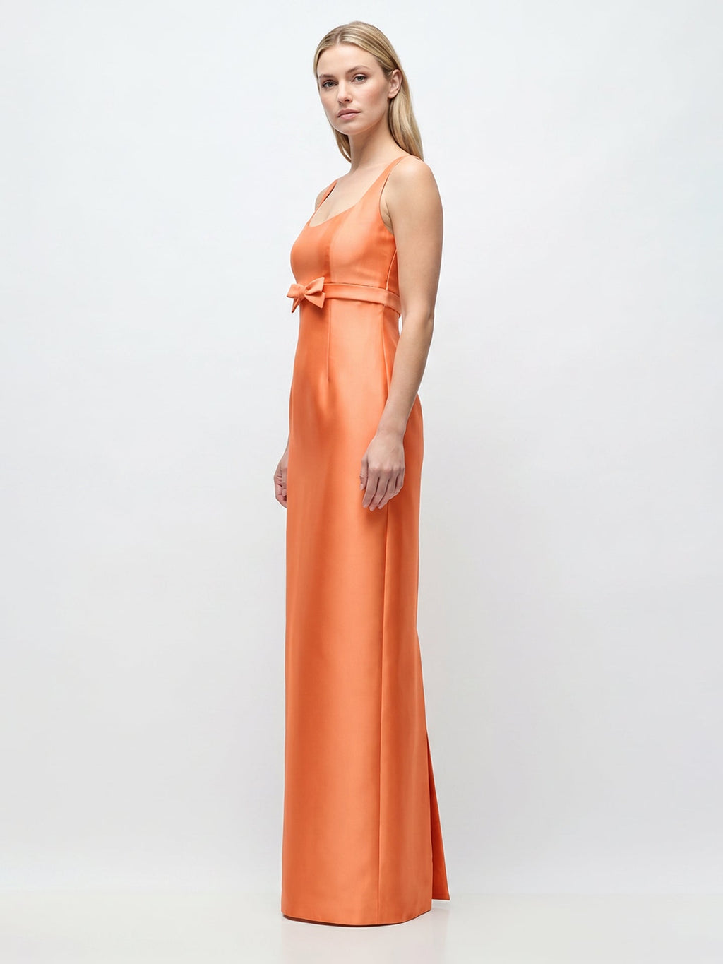 Refined Orange Satin Sheath Square Neck Backless Floor-Length Bridesmaid Dress with Bow - Curvevia