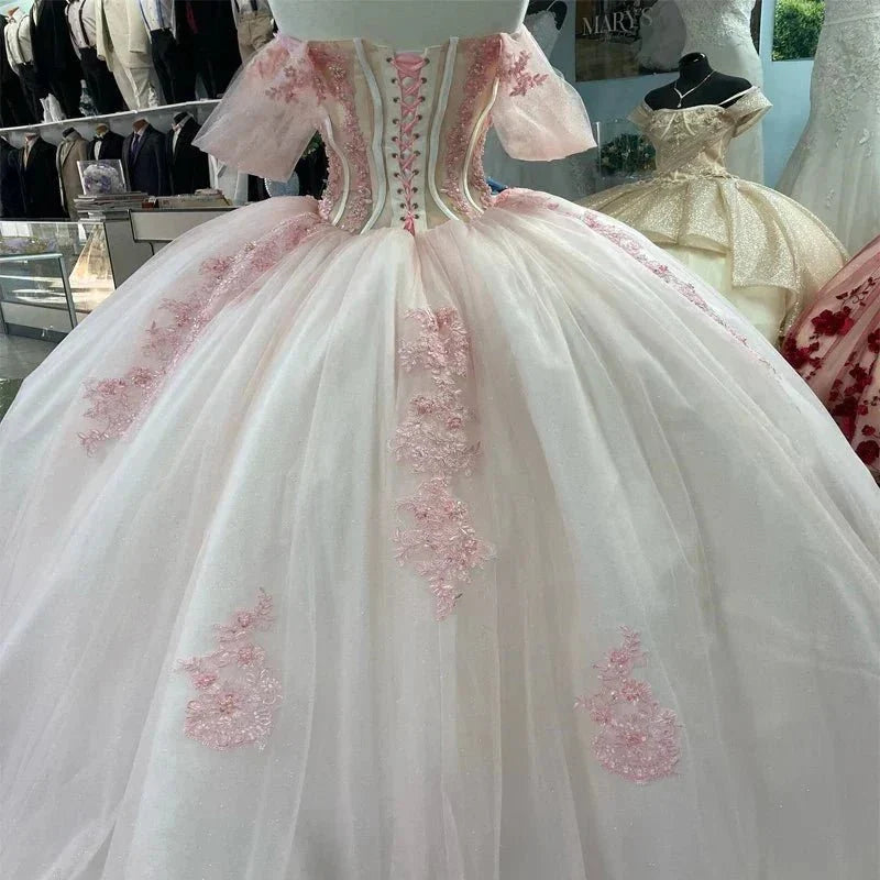 Ball-Gown Tulle Light Pink Off-the-Shoulder Quinceanera Dress with Appliques - Curvevia