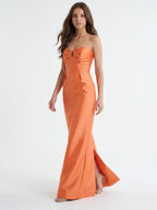 Sculpted Orange Satin Sheath Sweetheart Backless Floor-Length Bridesmaid Dress with Pleats - Curvevia