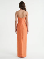 Sculpted Orange Satin Sheath Sweetheart Backless Floor-Length Bridesmaid Dress with Pleats - Curvevia