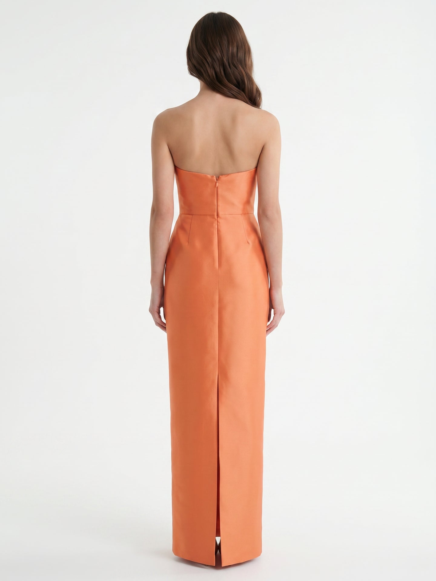 Sculpted Orange Satin Sheath Sweetheart Backless Floor-Length Bridesmaid Dress with Pleats - Curvevia