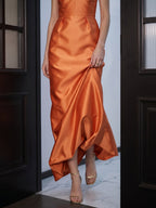 Sculpted Orange Satin Sheath Sweetheart Backless Floor-Length Bridesmaid Dress with Pleats - Curvevia