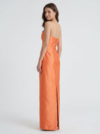 Sculpted Orange Satin Sheath Sweetheart Backless Floor-Length Bridesmaid Dress with Pleats - Curvevia