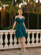 Simple Teal Chiffon A-Line Sweetheart Backless with Pleated Knee-Length Bridesmaid Dress - Curvevia