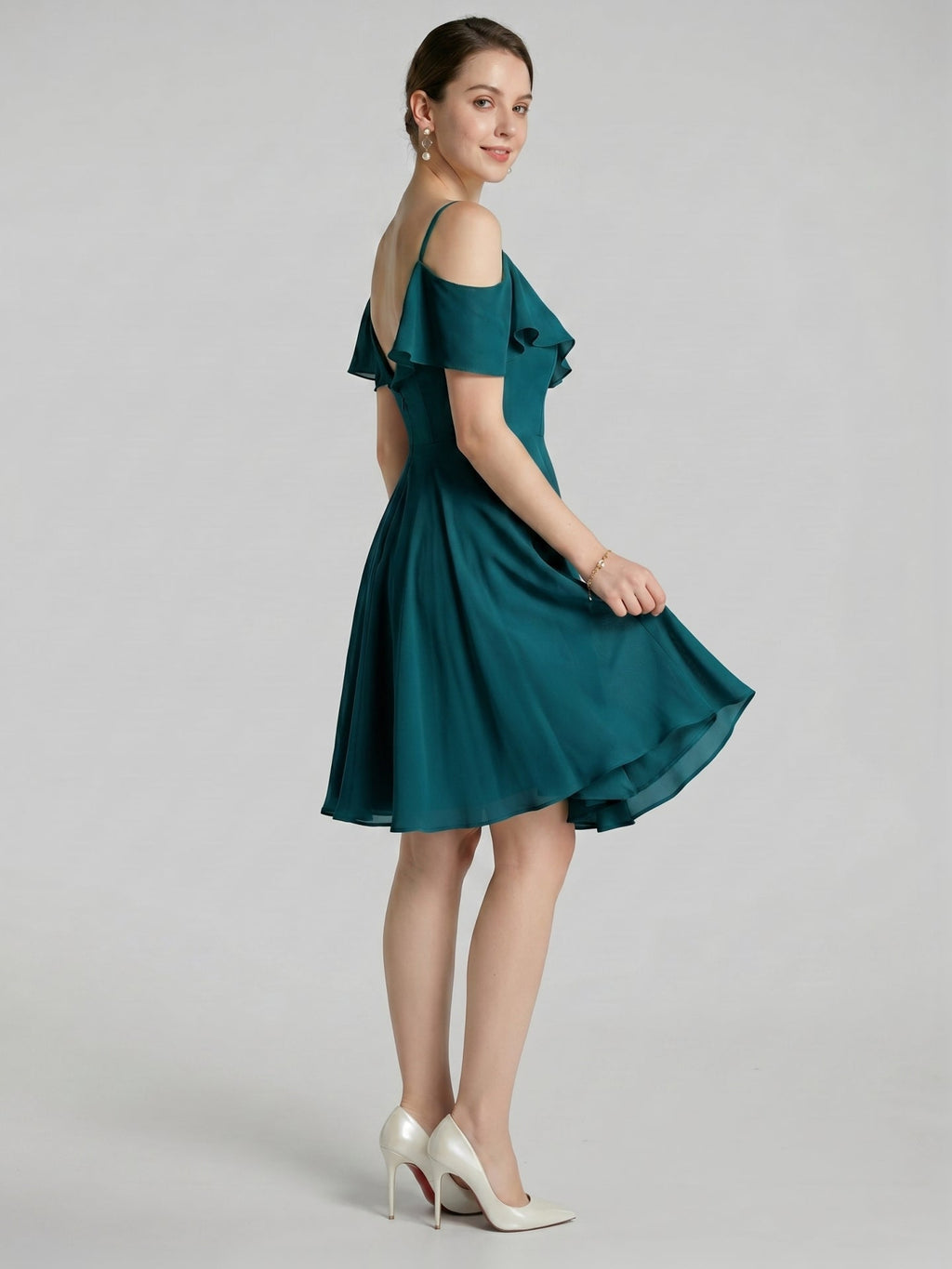 Simple Teal Chiffon A-Line Sweetheart Backless with Pleated Knee-Length Bridesmaid Dress - Curvevia