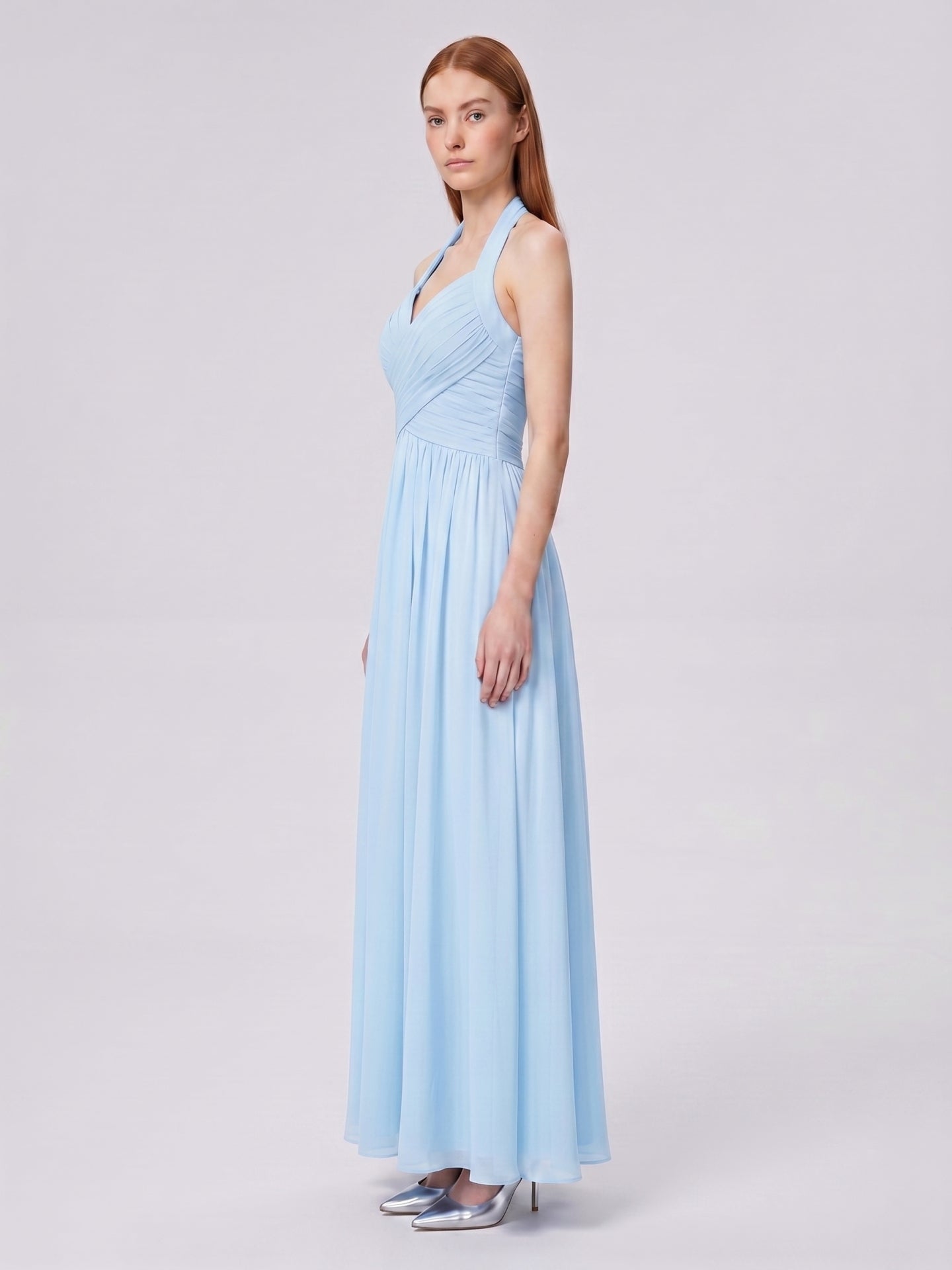 Sky Blue Chiffon A-Line Halter Back Zip Floor-Length Bridesmaid Dress with Pleats - Curvevia