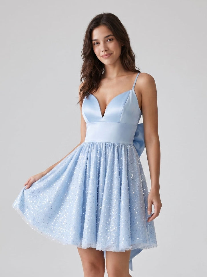 Sky Blue Satin A-Line Sweetheart V-Back Short Homecoming Dress with Bow - Curvevia