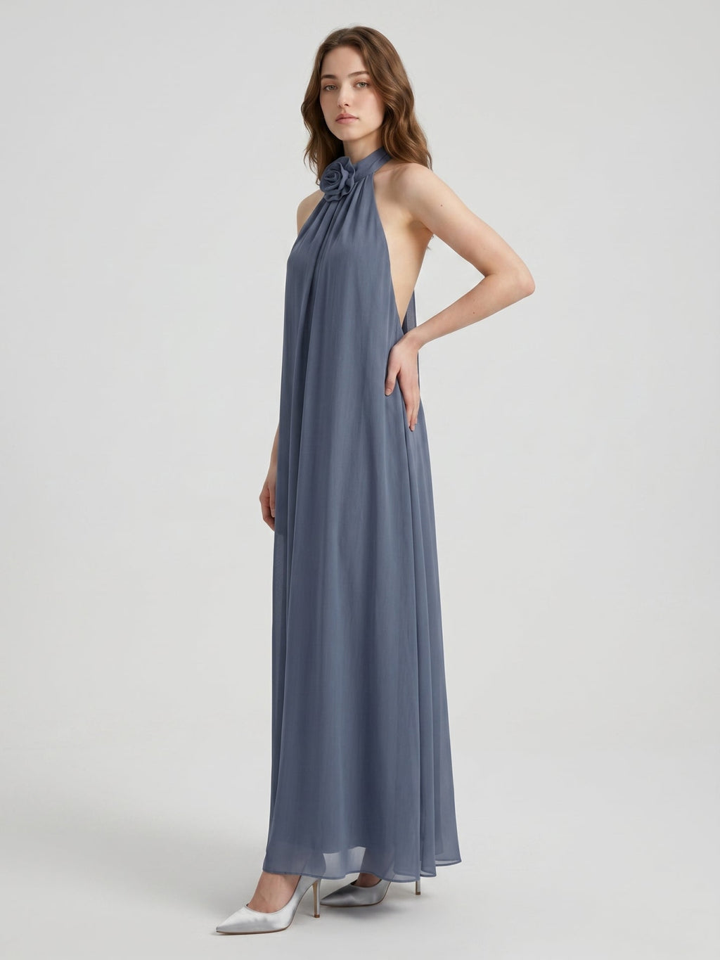 Stormy Chiffon Column Halter Neckline Backless Floor-Length Bridesmaid Dress - Curvevia