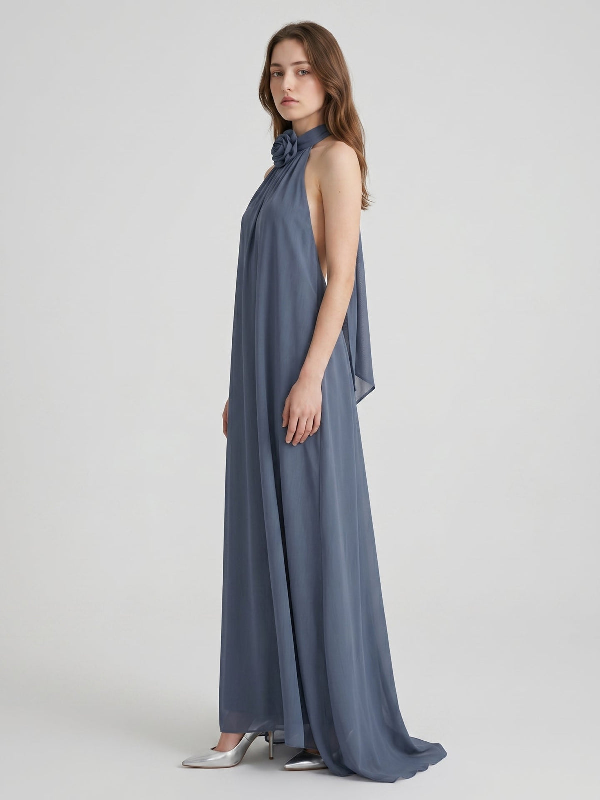 Stormy Chiffon Column Halter Neckline Backless Floor-Length Bridesmaid Dress - Curvevia