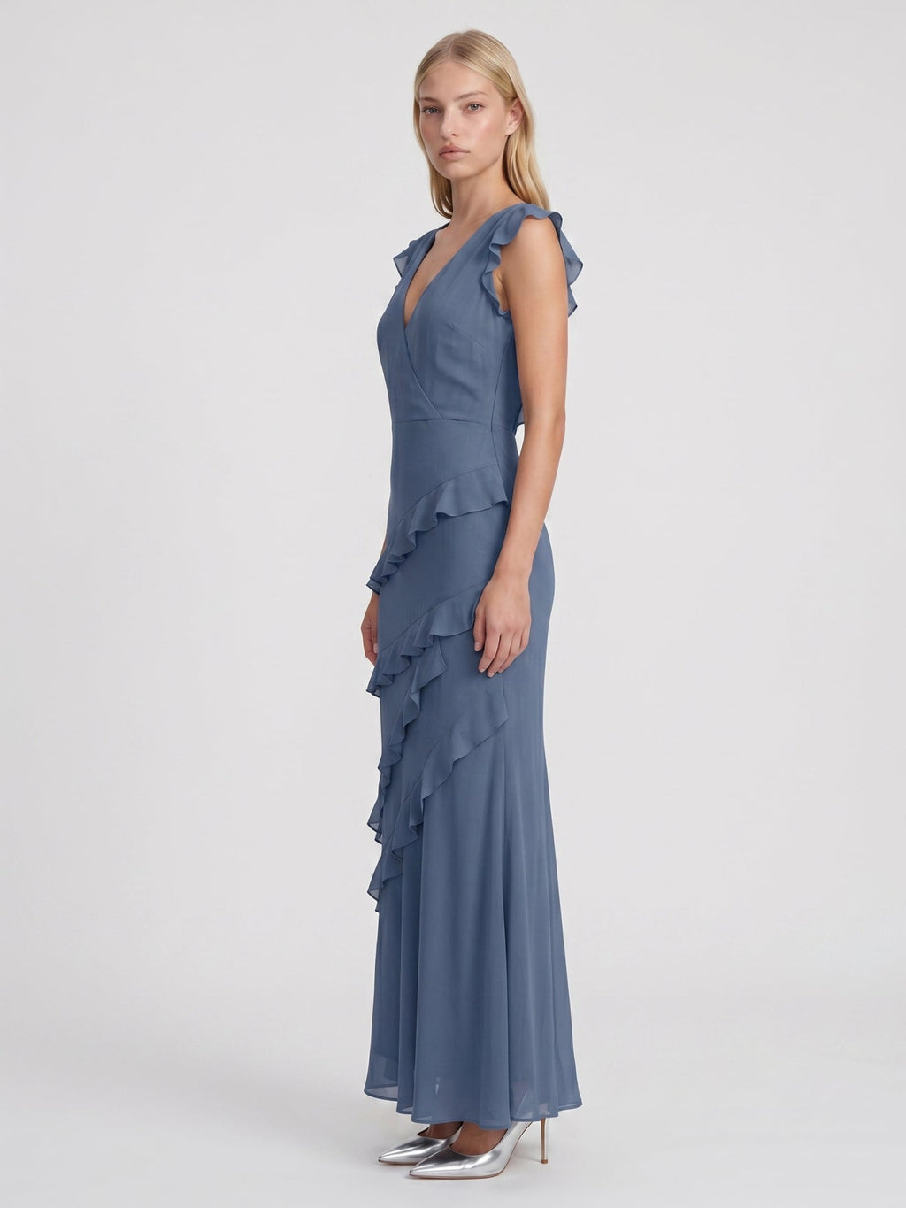 Stormy Chiffon Mermaid V-Neck V-Back Floor-Length Bridesmaid Dress - Curvevia