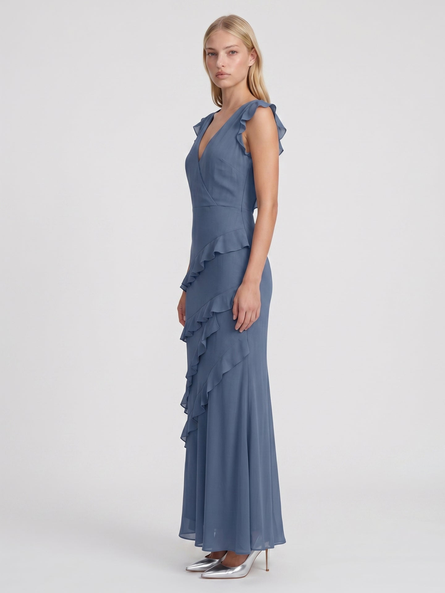 Stormy Chiffon Mermaid V-Neck V-Back Floor-Length Bridesmaid Dress - Curvevia