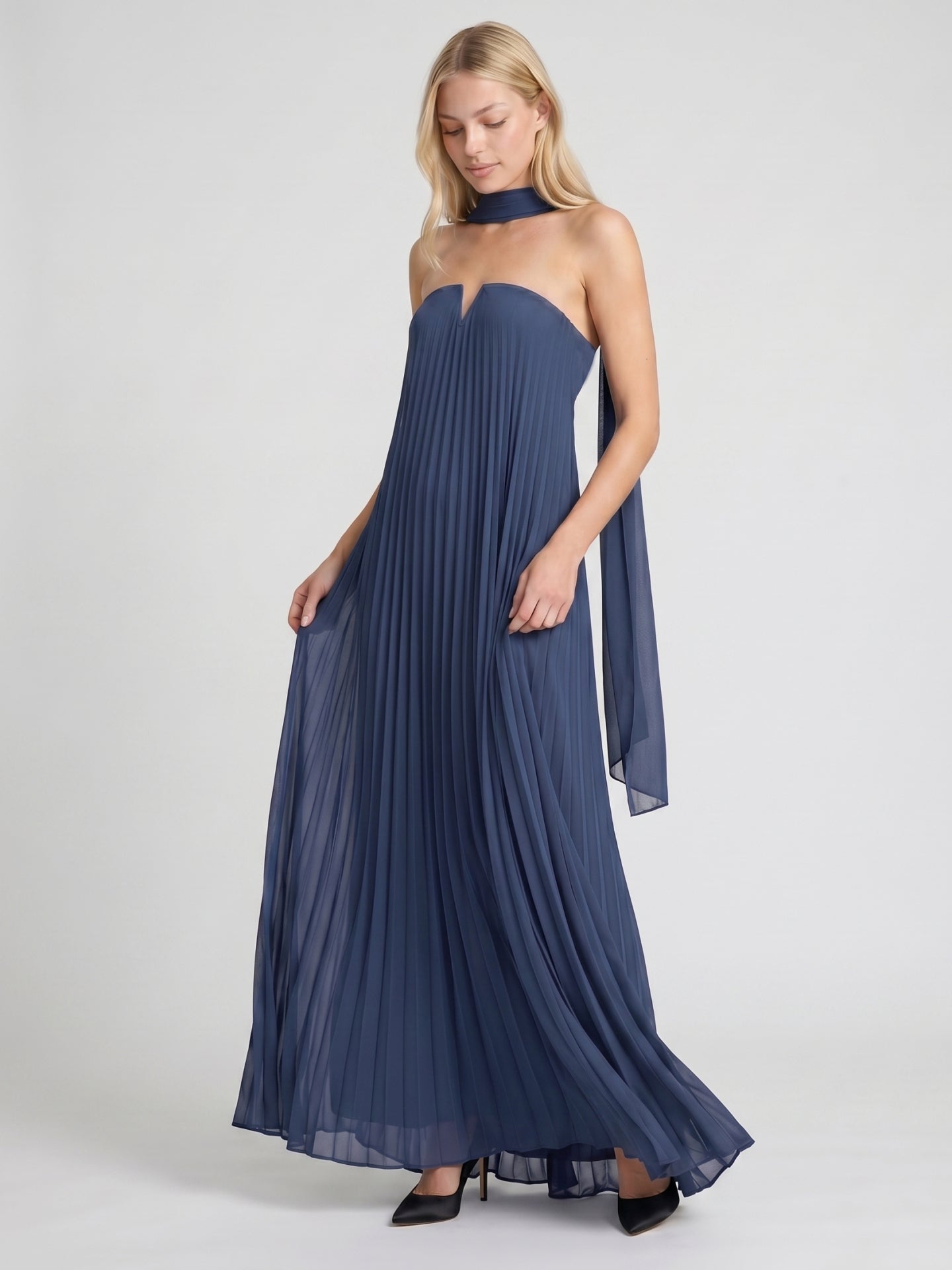 Stormy Chiffon Sheath Straight Neck Back Zip Floor-Length Bridesmaid Dress - Curvevia