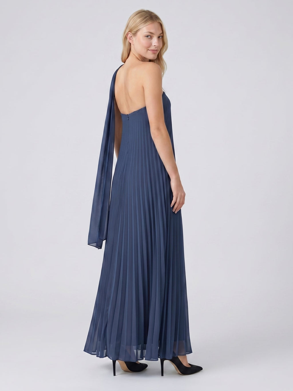 Stormy Chiffon Sheath Straight Neck Back Zip Floor-Length Bridesmaid Dress - Curvevia