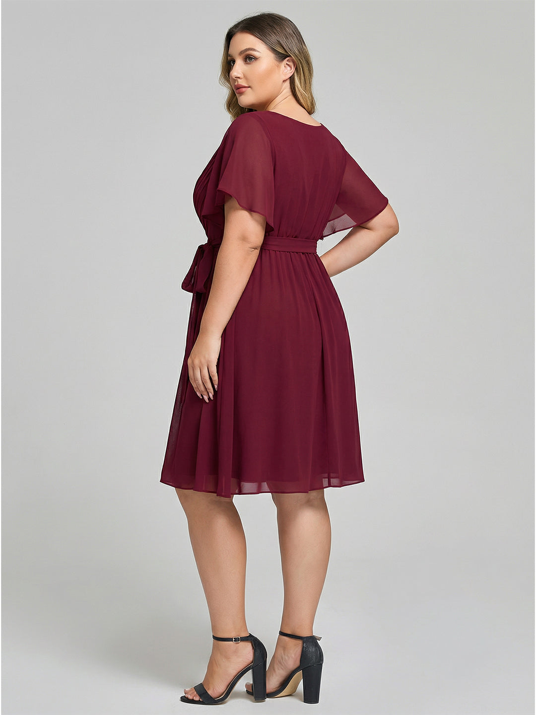 Vintage Cabernet Chiffon A-Line V-Neck Lace-up Knee-Length Plus Size Bridesmaid Dress - Curvevia