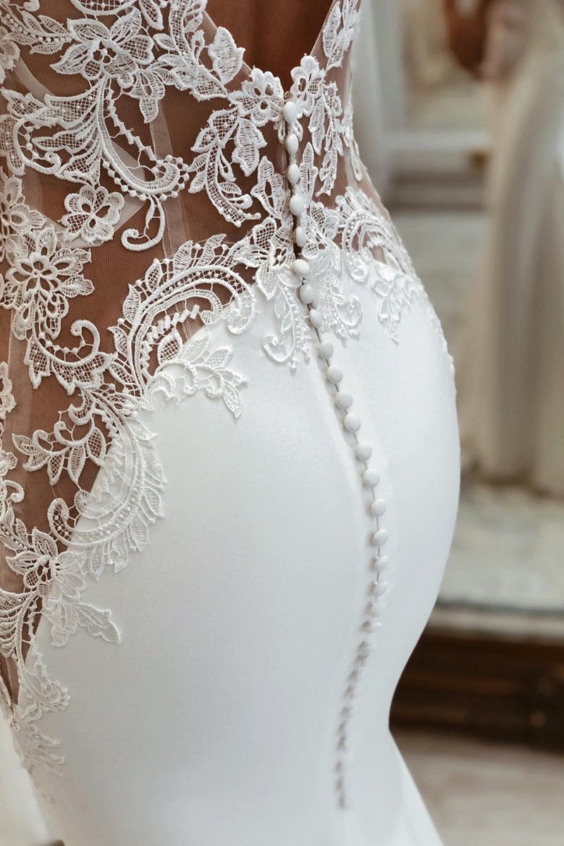 White Long Mermaid Boho Wedding Dress with Appliqued - Curvevia