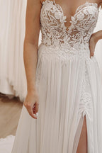 White Sweetheart Long Lace Boho Wedding Dress with Slit - Curvevia