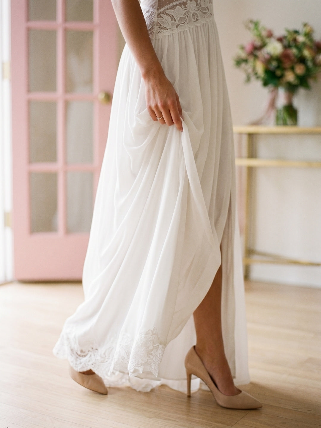 White Chiffon A-Line Scoop Neck Illusion Floor-Length Wedding Dress - Curvevia