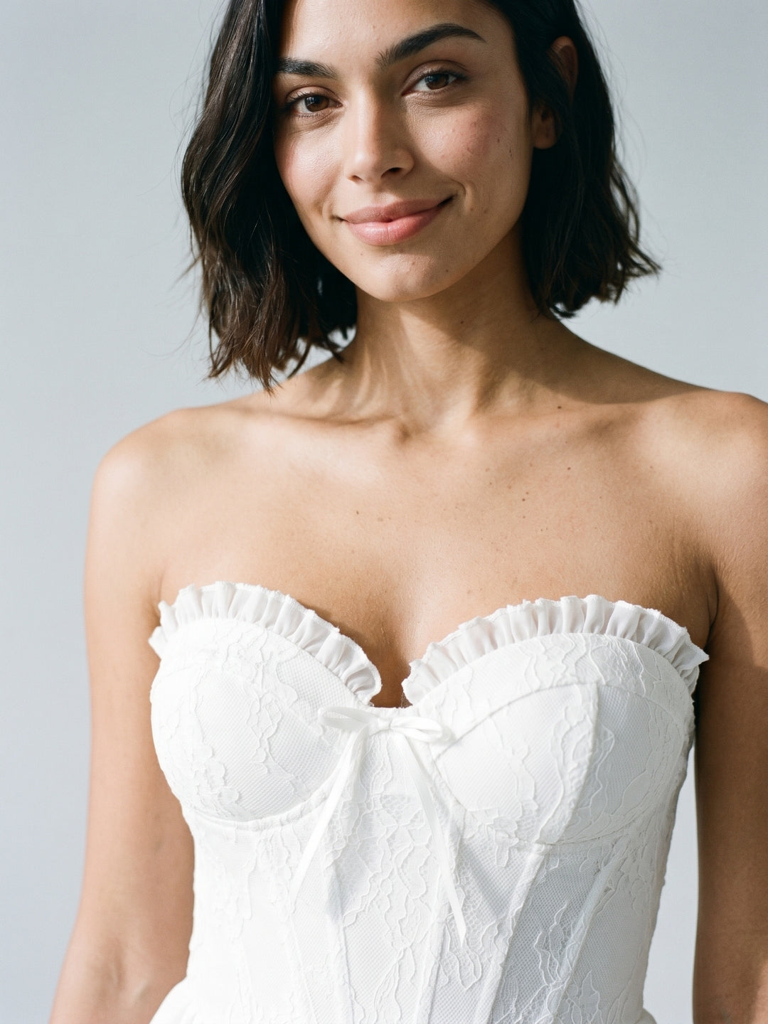 White Chiffon A-Line Sweetheart Back Zip Mini Homecoming Dress with Ruffles - Curvevia