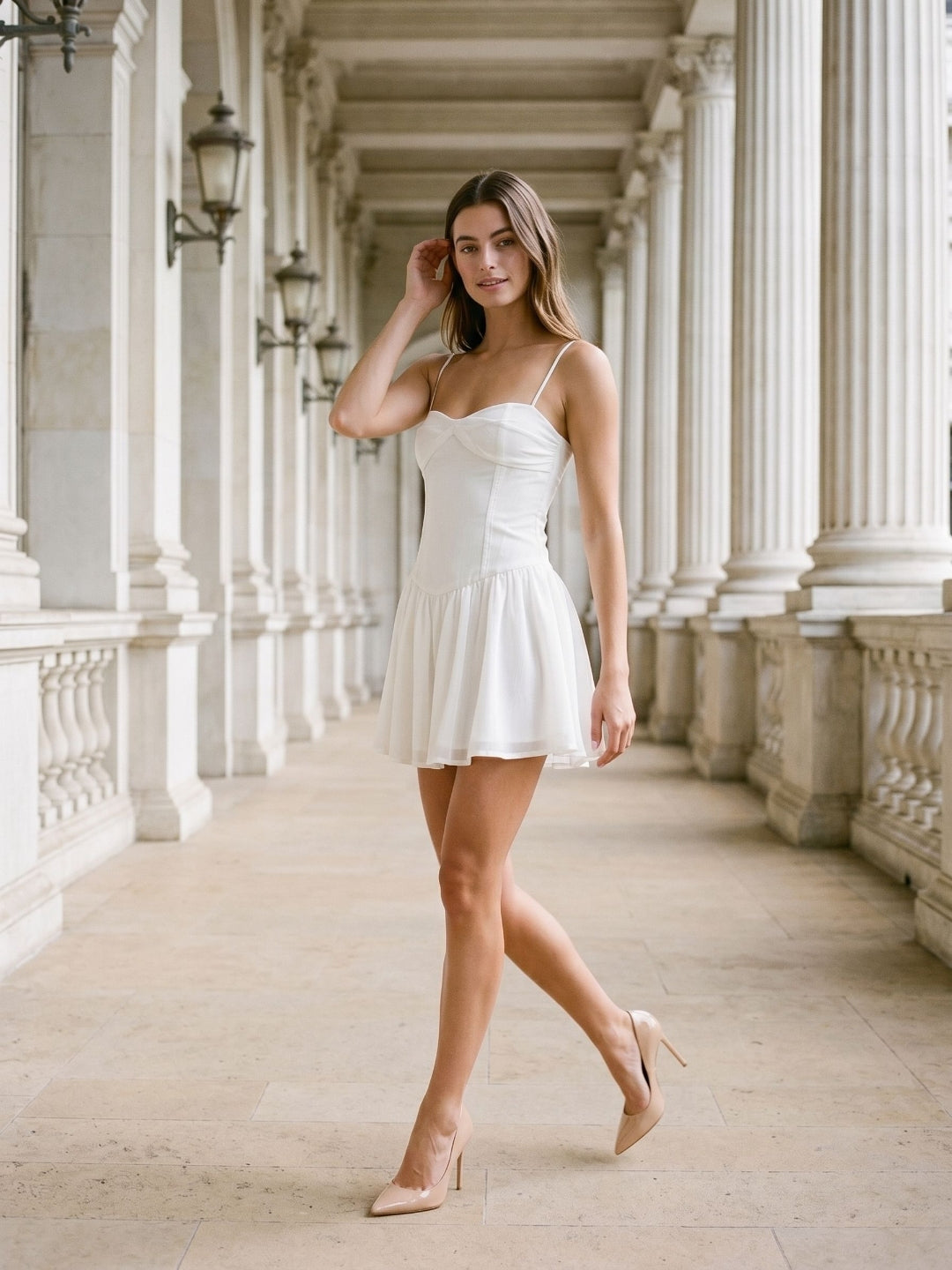 White Chiffon A-Line Sweetheart Backless Short Dress with Pleating - Curvevia