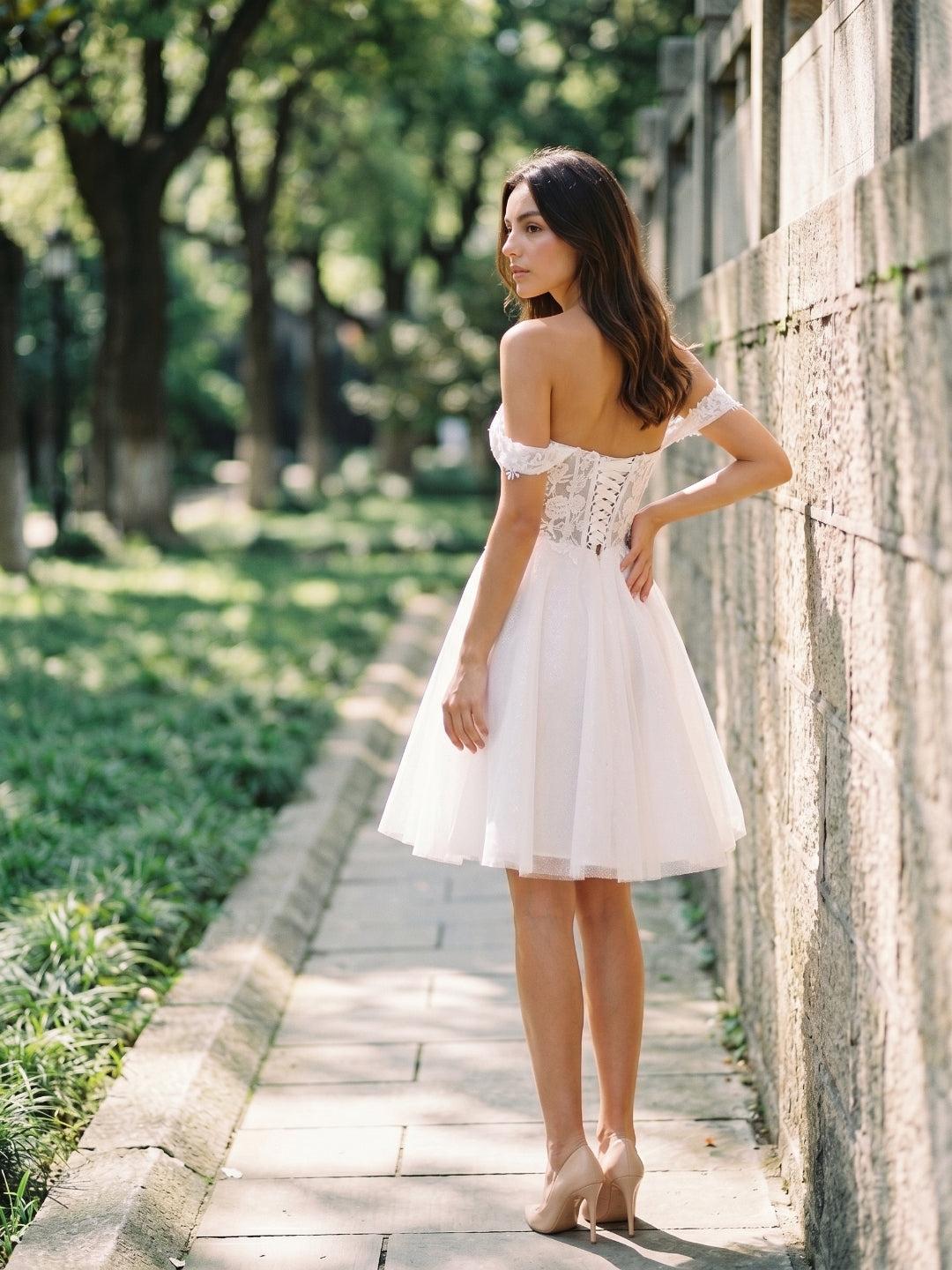 White Tull A-Line Off-the-Shoulder Criss-Cross Straps Mini Homecoming Dress with 3D Flowers - Curvevia
